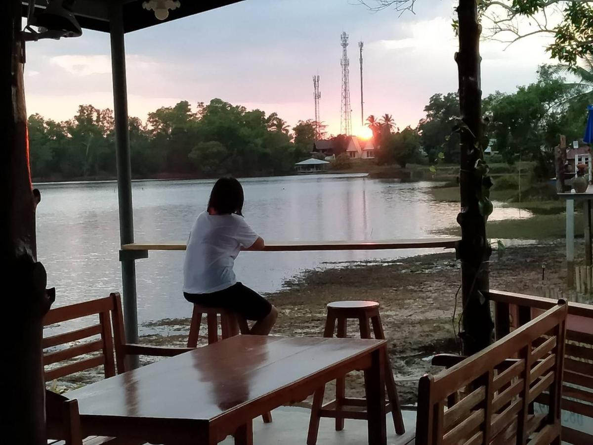 Khum Thong Resort Takuapa Exteriér fotografie