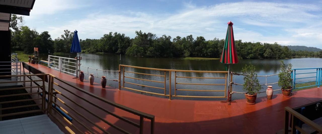 Khum Thong Resort Takuapa Exteriér fotografie