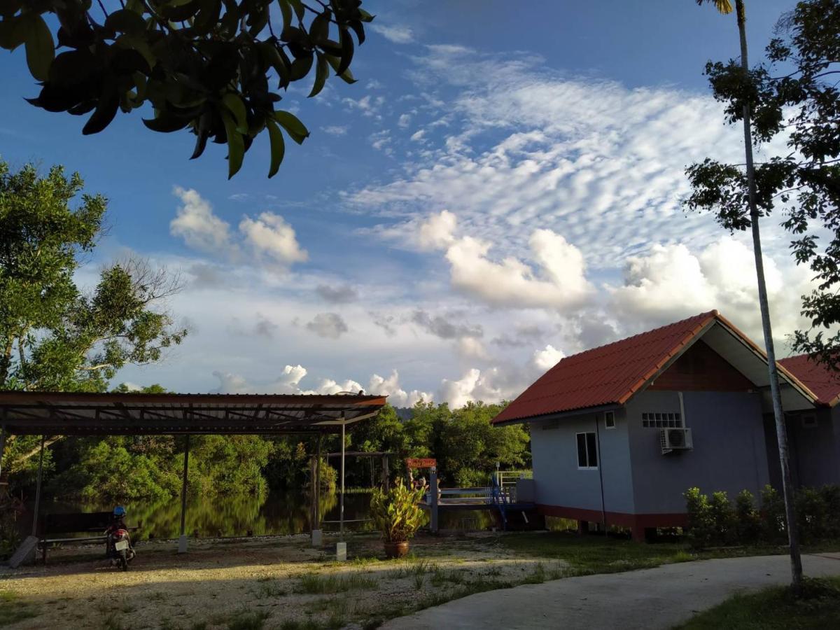 Khum Thong Resort Takuapa Exteriér fotografie
