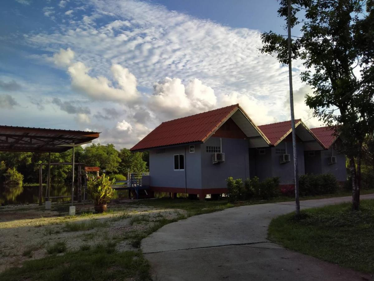 Khum Thong Resort Takuapa Exteriér fotografie
