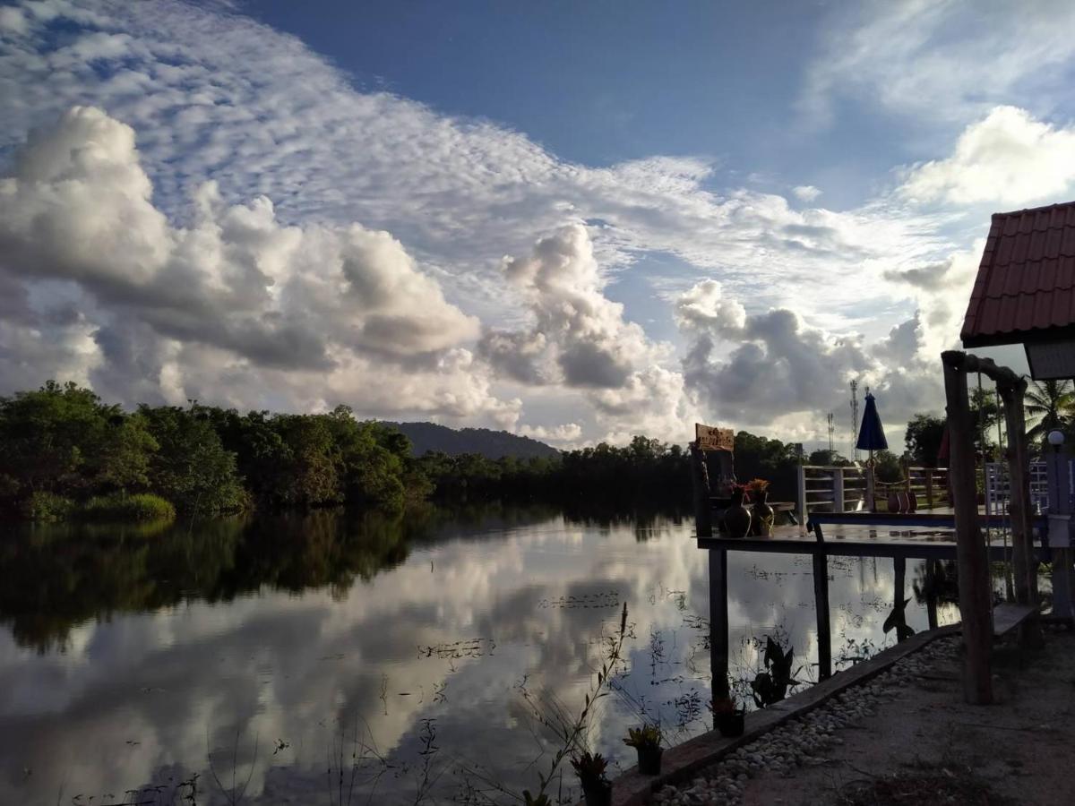 Khum Thong Resort Takuapa Exteriér fotografie