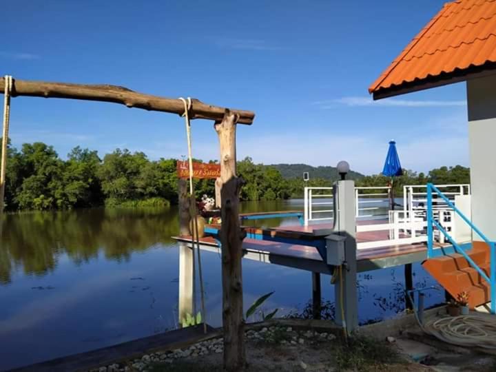 Khum Thong Resort Takuapa Exteriér fotografie